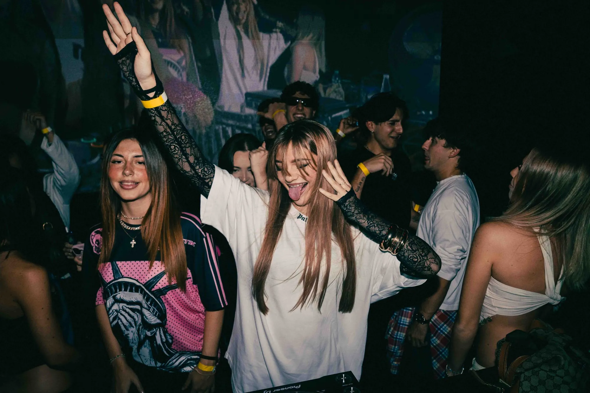 SAB 17.10 SMASH W/ ANTIDOTO & YUNG PIPS — foto 43