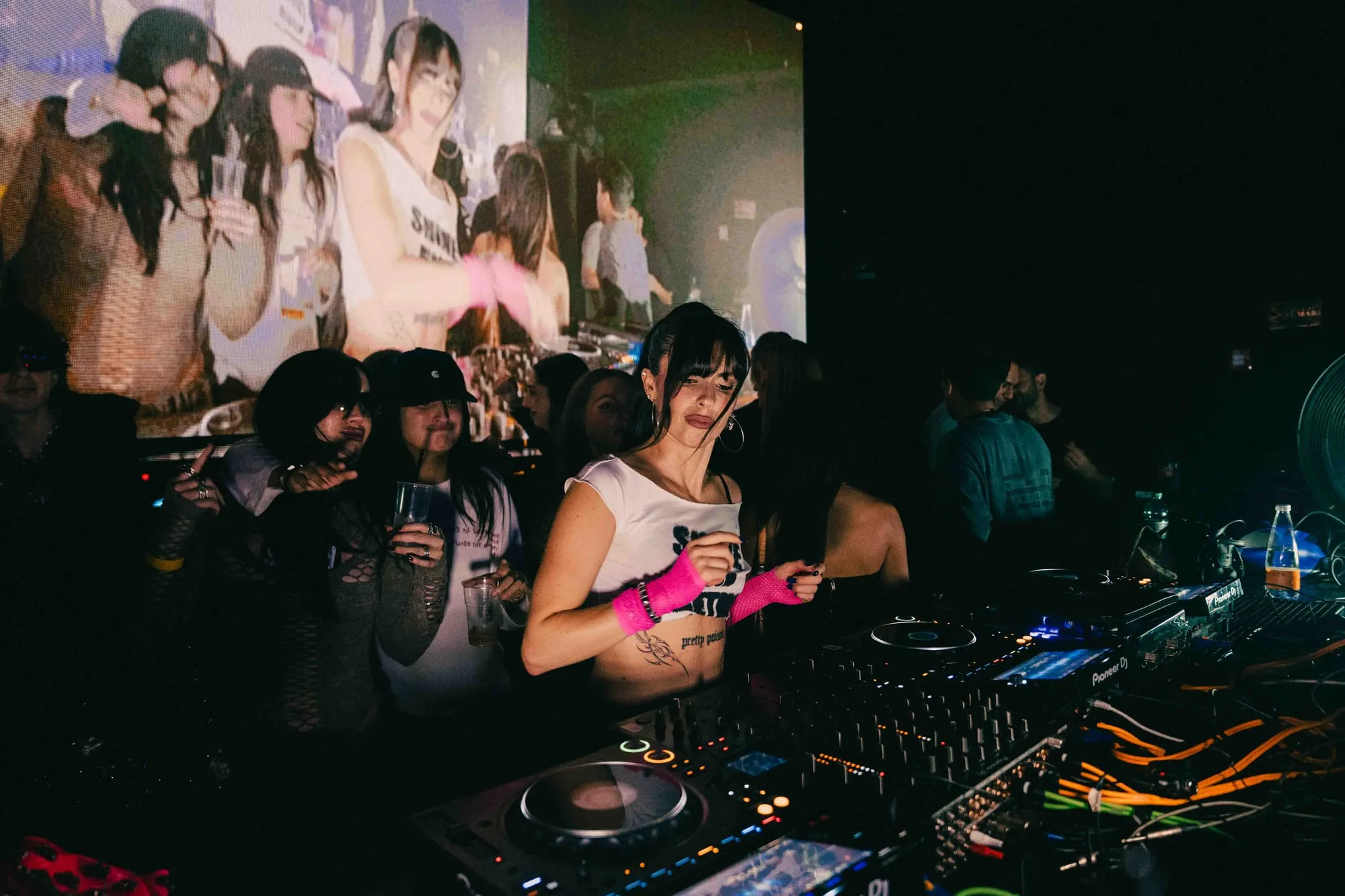 SAB 17.10 SMASH W/ ANTIDOTO & YUNG PIPS — foto 59