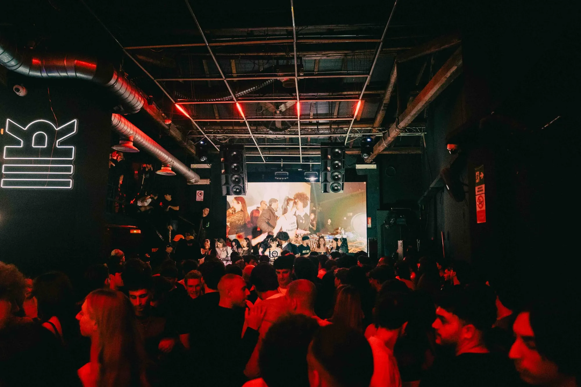 SAB 17.10 SMASH W/ ANTIDOTO & YUNG PIPS — foto 78