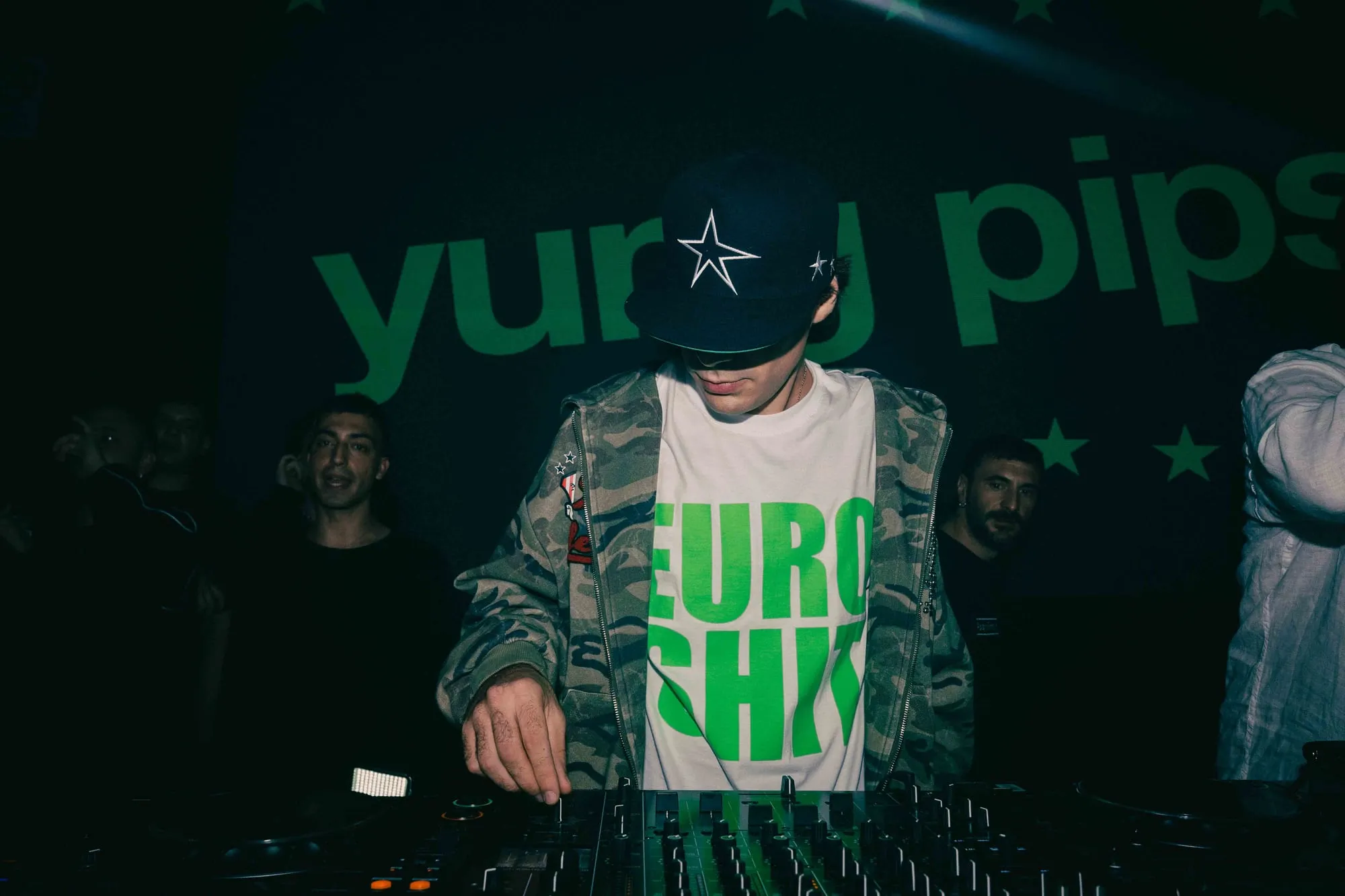 SAB 17.10 SMASH W/ ANTIDOTO & YUNG PIPS — foto 88