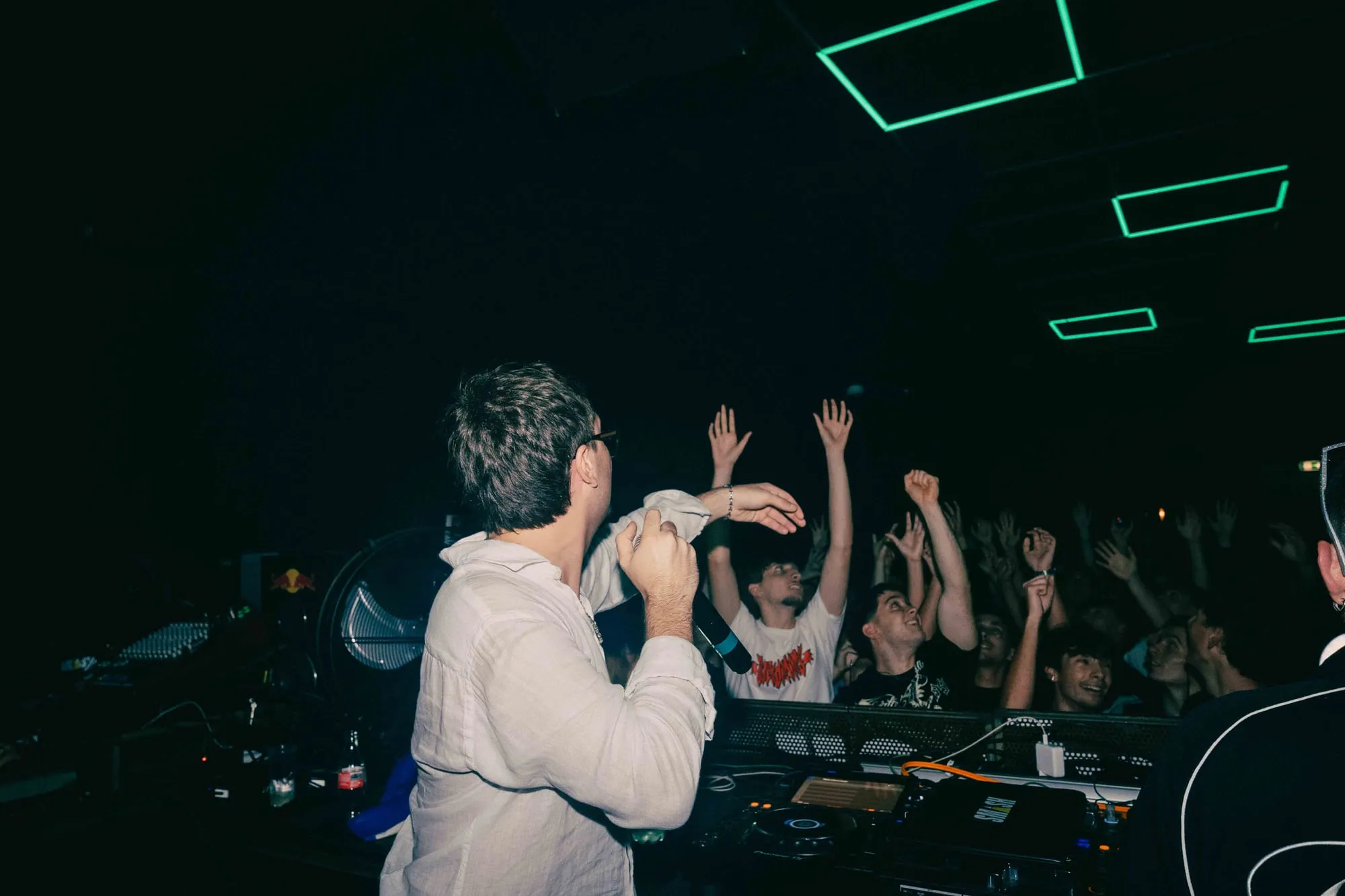 SAB 17.10 SMASH W/ ANTIDOTO & YUNG PIPS — foto 102