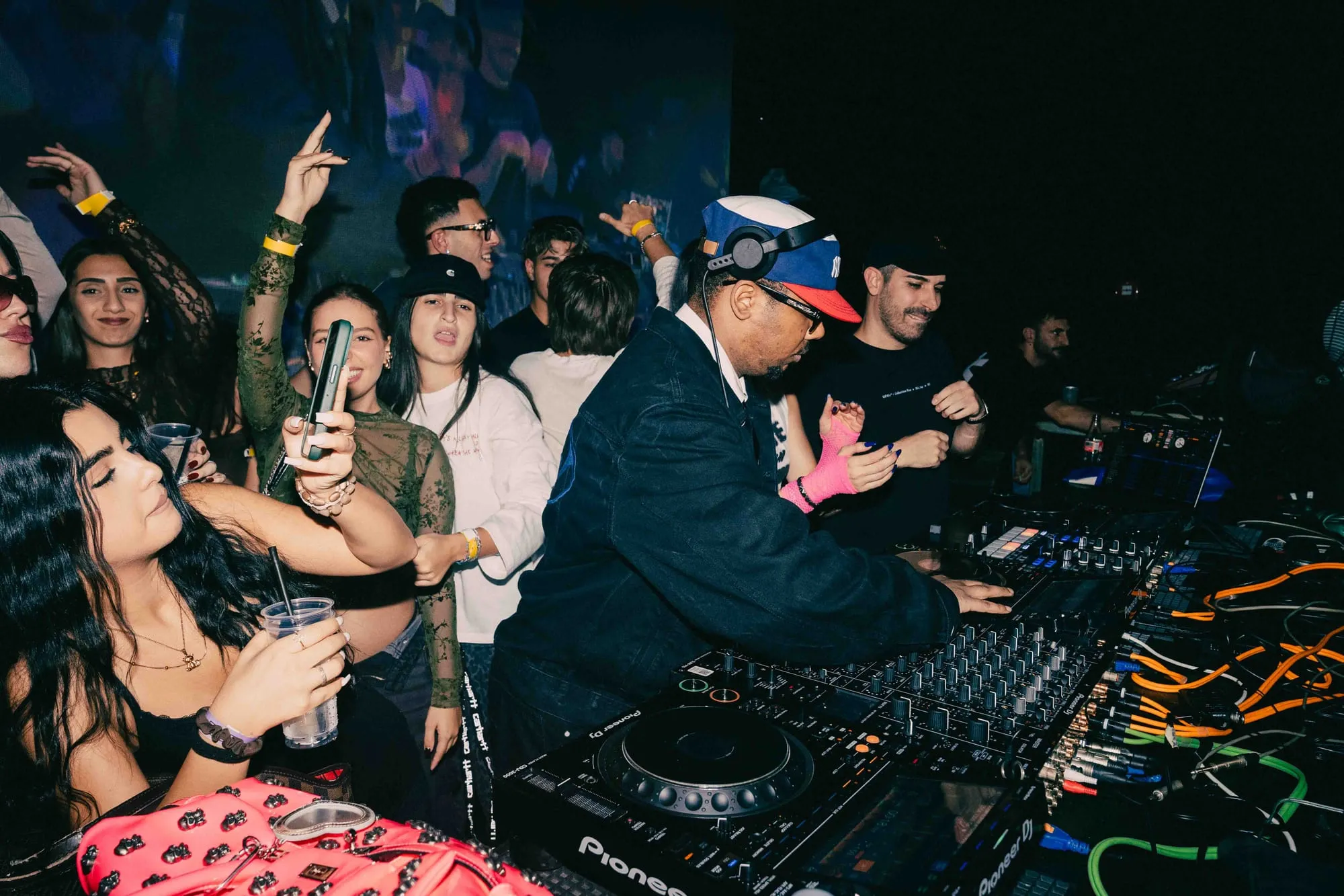 SAB 17.10 SMASH W/ ANTIDOTO & YUNG PIPS — foto 108